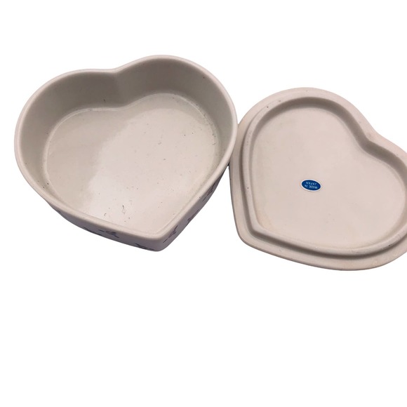 Heart Trinket Box Girl Cat wTeddy Graphic 4” Porcelain made in Japan Vintage - Picture 4 of 6